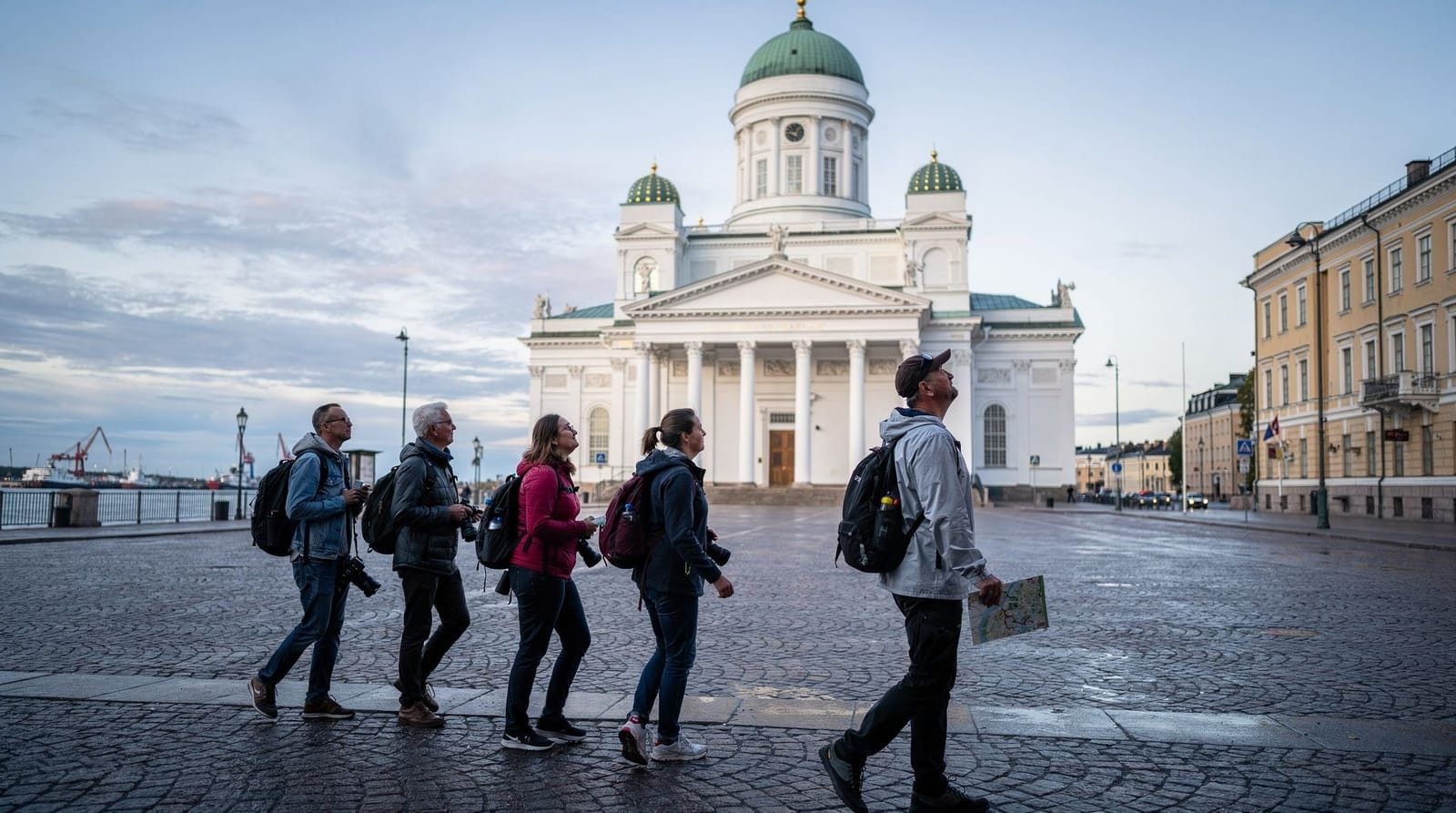 Helsinki: first-time visitors guided tour